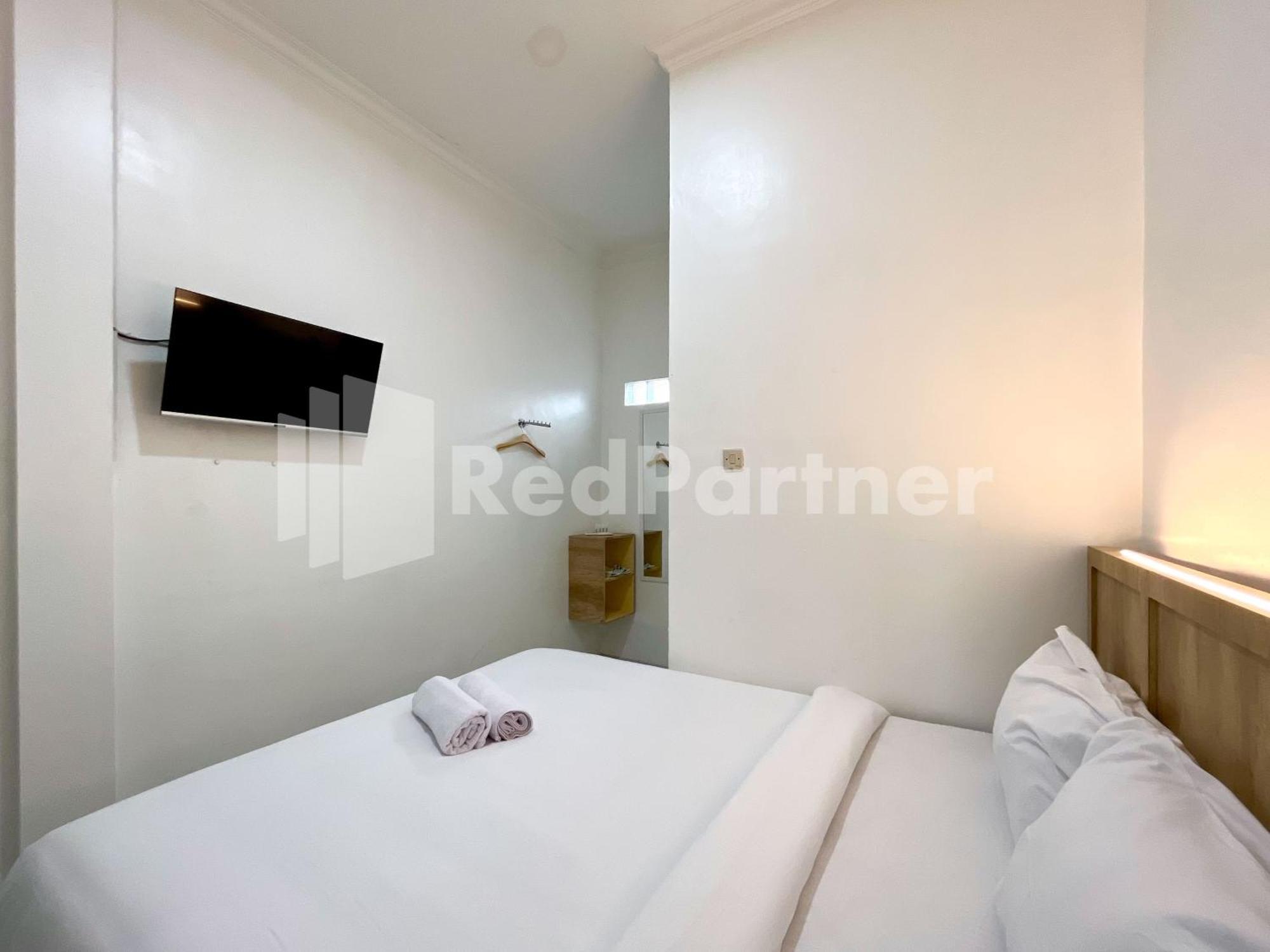 D Palma Near Lokananta Manahan Mitra Reddoorz Surakarta  ภายนอก รูปภาพ